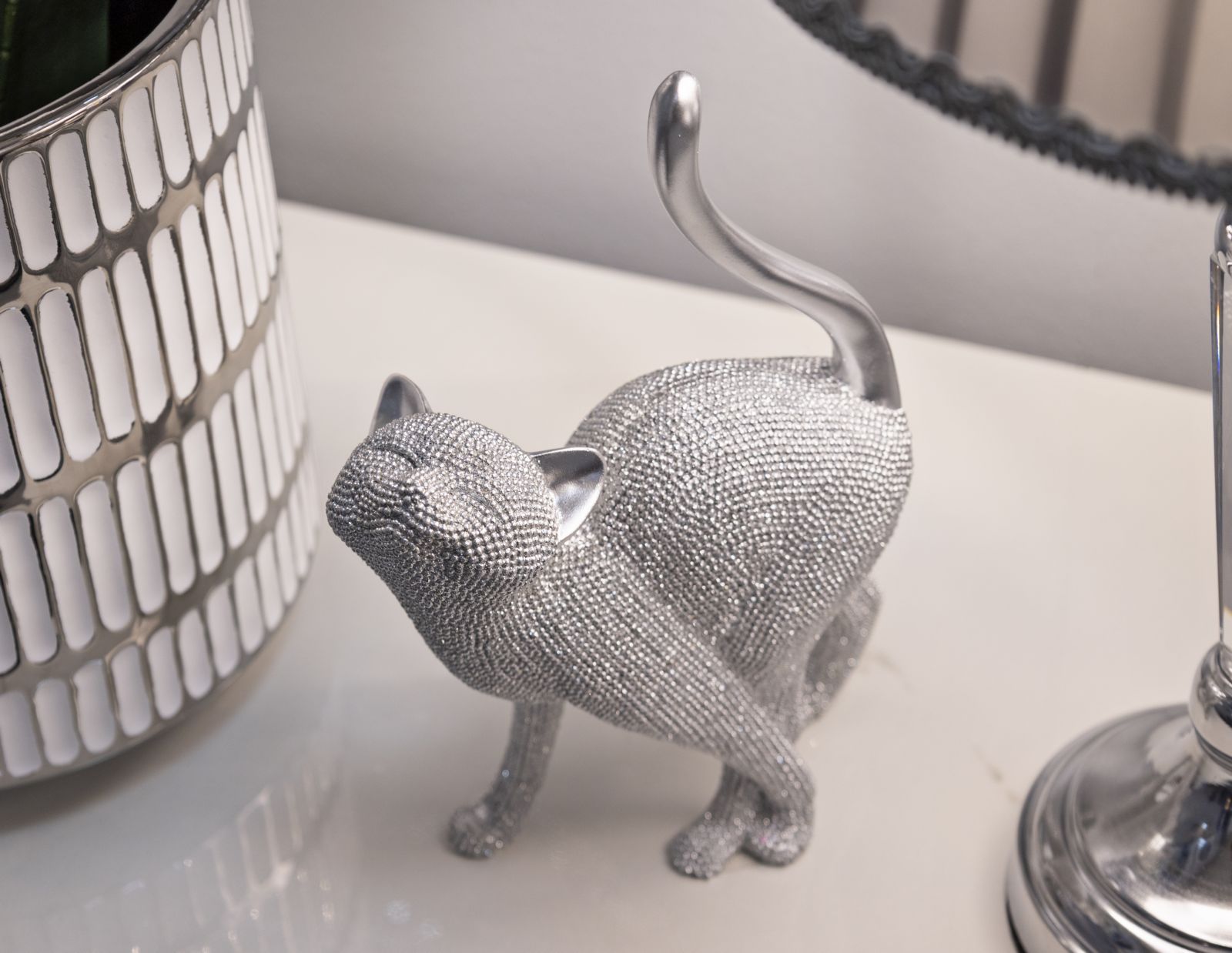 Dekoratívna socha Gatto Sparky Mauro Ferretti, strieborná