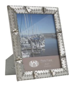 CORNICE STUD CM 27X3,3X32 (MISURA INTERNA CM 20X25) MIN 2